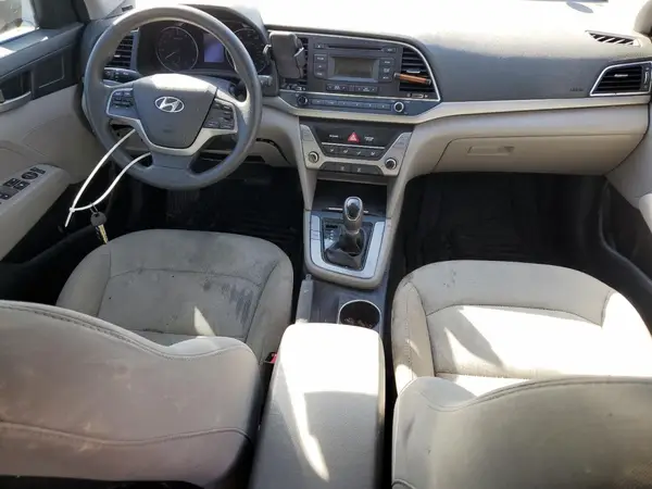 5NPD74LF6HH208449 2017 HYUNDAI ELANTRA - Image 8