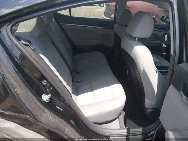 5NPD74LF6JH213351 2018 HYUNDAI ELANTRA - Image 8