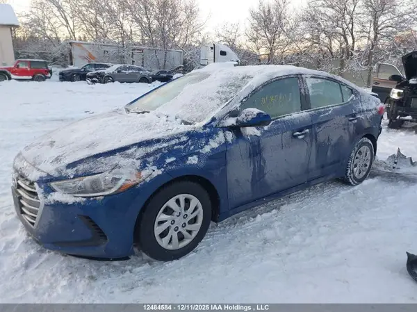 5NPD74LF6JH233678 2018 HYUNDAI ELANTRA - Image 2
