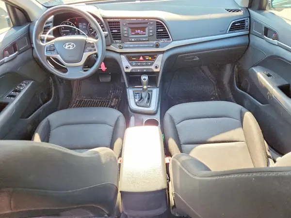 5NPD74LF6JH234670 2018 HYUNDAI ELANTRA - Image 8