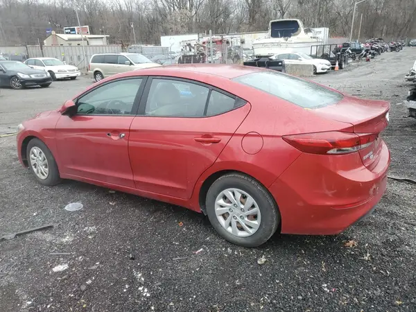 5NPD74LF6JH240517 2018 HYUNDAI ELANTRA - Image 2