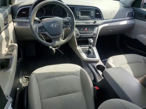 5NPD74LF6JH246253 2018 HYUNDAI ELANTRA - Image 8