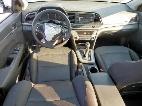 5NPD74LF6JH252960 2018 HYUNDAI ELANTRA - Image 8