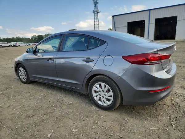 5NPD74LF6JH256376 2018 HYUNDAI ELANTRA - Image 2