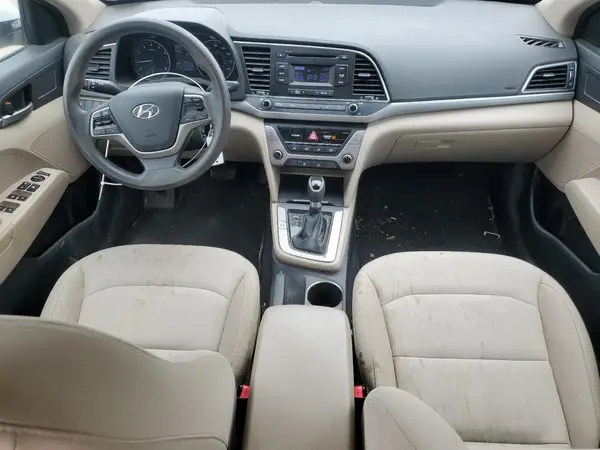 5NPD74LF6JH258032 2018 HYUNDAI ELANTRA - Image 8