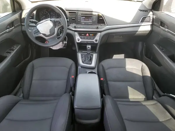 5NPD74LF6JH260802 2018 HYUNDAI ELANTRA - Image 8