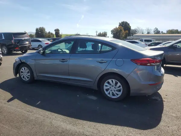 5NPD74LF6JH273291 2018 HYUNDAI ELANTRA - Image 2