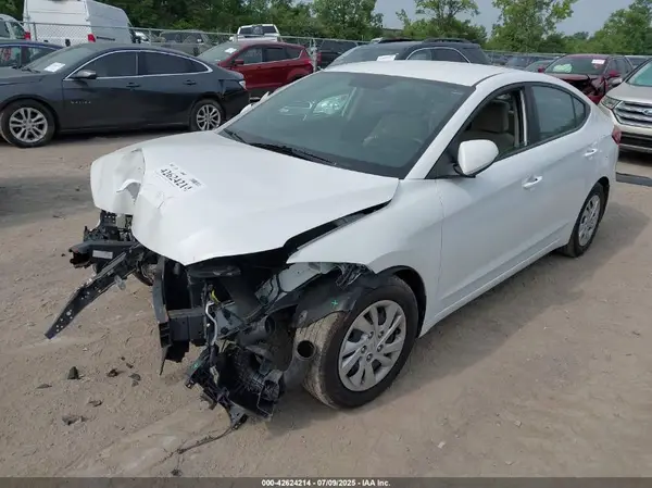 5NPD74LF6JH279804 2018 HYUNDAI ELANTRA - Image 2