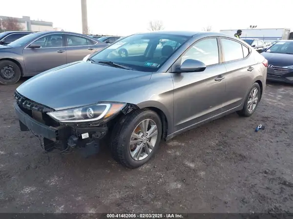 5NPD74LF6JH290172 2018 HYUNDAI ELANTRA - Image 2