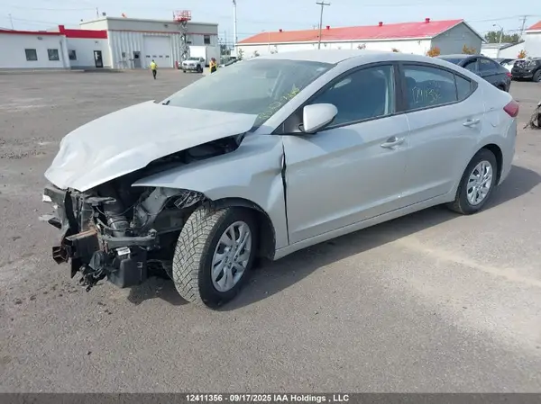 5NPD74LF6JH292844 2018 HYUNDAI ELANTRA - Image 2