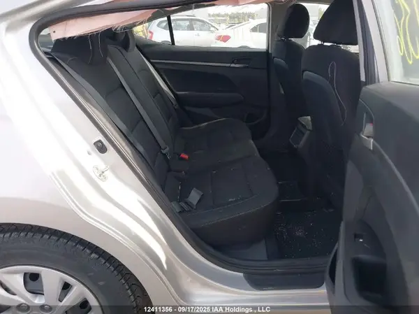 5NPD74LF6JH292844 2018 HYUNDAI ELANTRA - Image 8