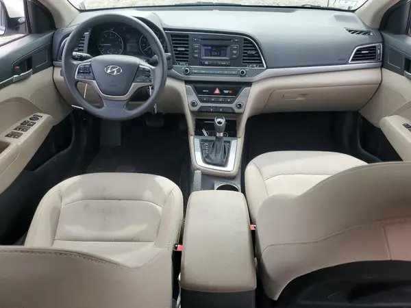 5NPD74LF6JH321310 2018 HYUNDAI ELANTRA - Image 8