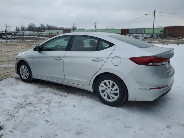 5NPD74LF6JH331657 2018 HYUNDAI ELANTRA - Image 2