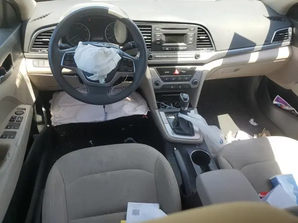 5NPD74LF6JH338110 2018 HYUNDAI ELANTRA - Image 8