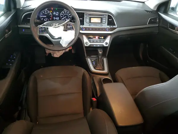 5NPD74LF6JH339600 2018 HYUNDAI ELANTRA - Image 8