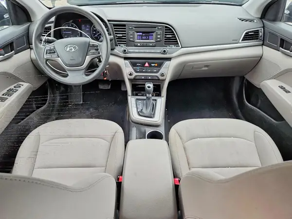 5NPD74LF6JH345008 2018 HYUNDAI ELANTRA - Image 8
