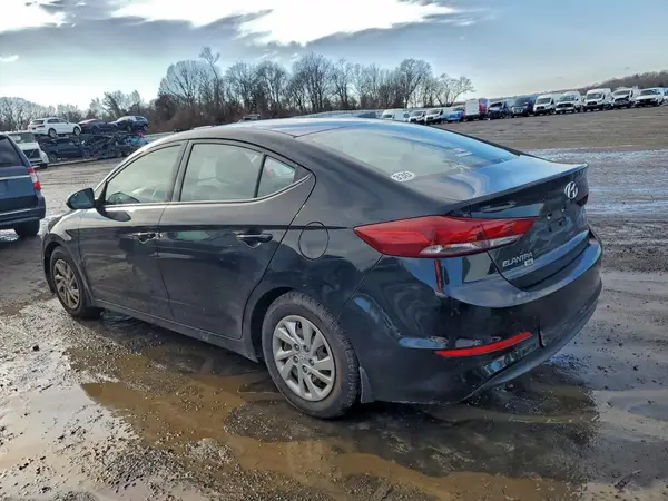 5NPD74LF6JH348541 2018 HYUNDAI ELANTRA - Image 2