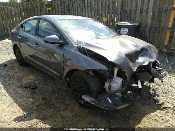 5NPD74LF6JH348684 2018 HYUNDAI ELANTRA