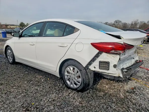 5NPD74LF6JH351620 2018 HYUNDAI ELANTRA - Image 2