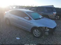 5NPD74LF6JH352086 2018 HYUNDAI ELANTRA