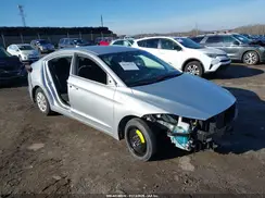 5NPD74LF6JH371169 2018 HYUNDAI ELANTRA