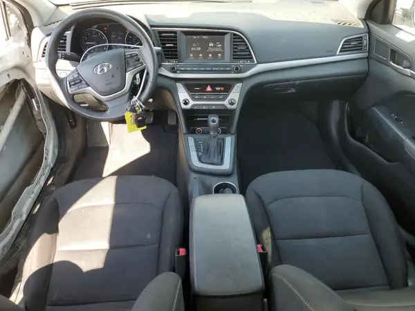 5NPD74LF6JH373147 2018 HYUNDAI ELANTRA - Image 8