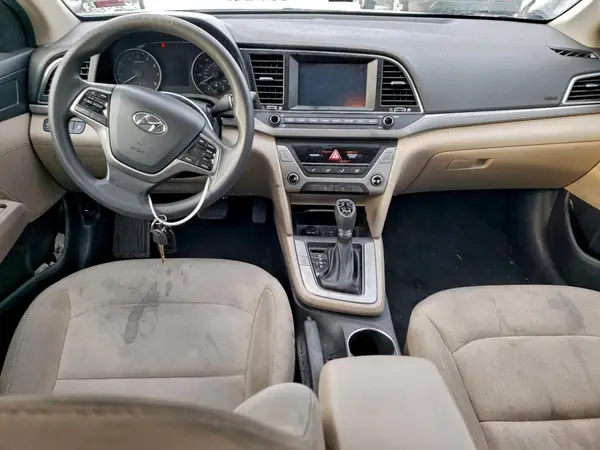 5NPD74LF6JH373178 2018 HYUNDAI ELANTRA - Image 8