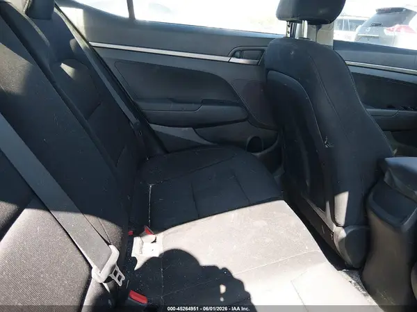 5NPD74LF6JH376114 2018 HYUNDAI ELANTRA - Image 8