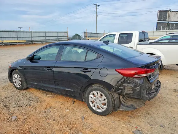 5NPD74LF6JH376145 2018 HYUNDAI ELANTRA - Image 2