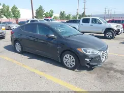 5NPD74LF6JH379563 2018 HYUNDAI ELANTRA