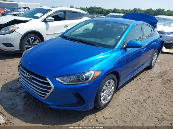 5NPD74LF6JH382513 2018 HYUNDAI ELANTRA - Image 2