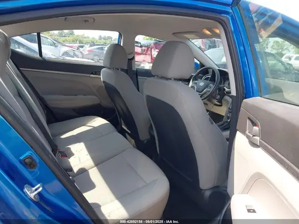 5NPD74LF6JH382513 2018 HYUNDAI ELANTRA - Image 8