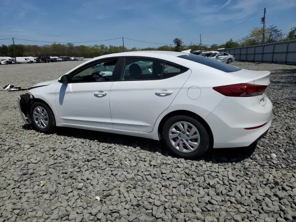 5NPD74LF6JH384164 2018 HYUNDAI ELANTRA - Image 2