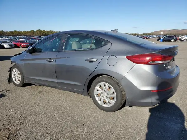 5NPD74LF6JH386223 2018 HYUNDAI ELANTRA - Image 2