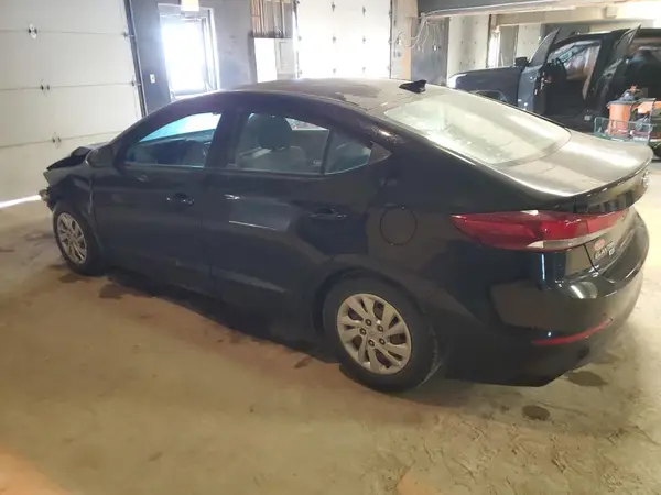 5NPD74LF6JH386982 2018 HYUNDAI ELANTRA - Image 2