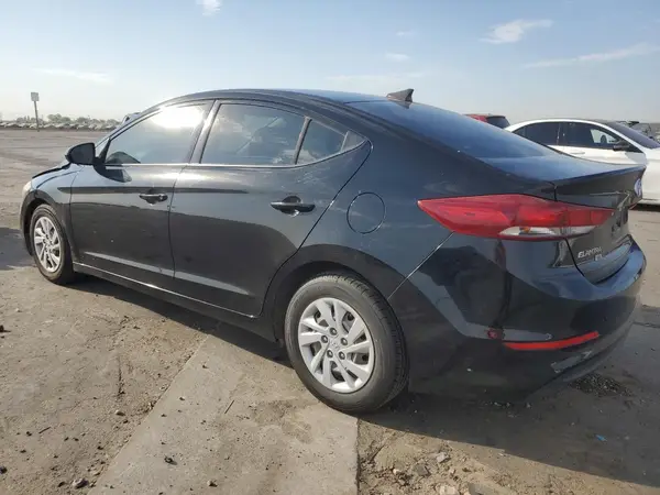 5NPD74LF6JH392815 2018 HYUNDAI ELANTRA - Image 2