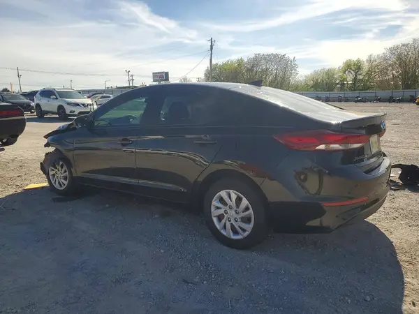 5NPD74LF6JH397979 2018 HYUNDAI ELANTRA - Image 2