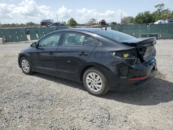 5NPD74LF6JH401318 2018 HYUNDAI ELANTRA - Image 2