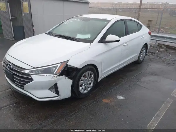 5NPD74LF6KH400462 2019 HYUNDAI ELANTRA - Image 2