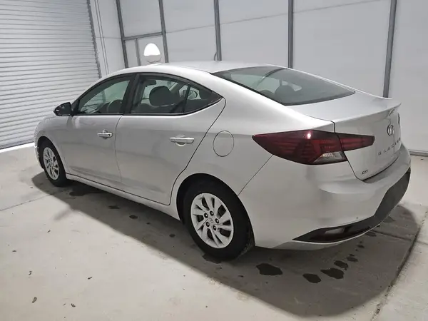 5NPD74LF6KH424552 2019 HYUNDAI ELANTRA - Image 2