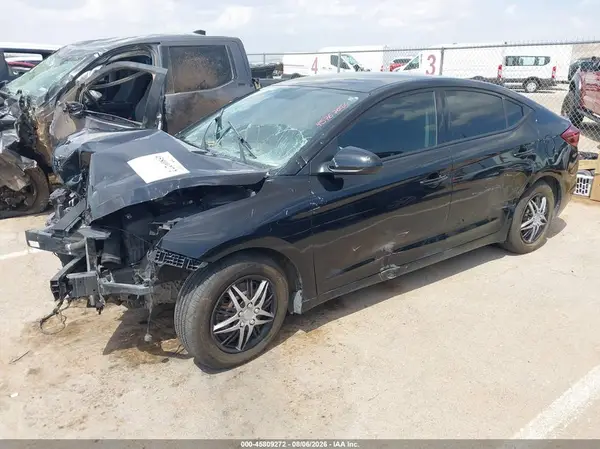 5NPD74LF6KH429850 2019 HYUNDAI ELANTRA - Image 2