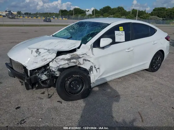 5NPD74LF6KH429914 2019 HYUNDAI ELANTRA - Image 2