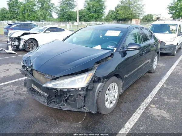 5NPD74LF6KH434112 2019 HYUNDAI ELANTRA - Image 2