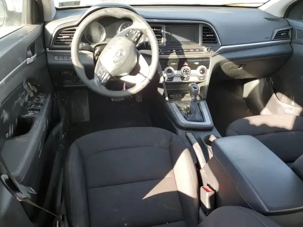 5NPD74LF6KH434272 2019 HYUNDAI ELANTRA - Image 8