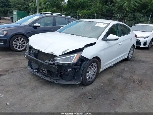 5NPD74LF6KH434403 2019 HYUNDAI ELANTRA - Image 2