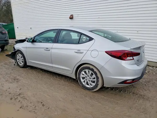 5NPD74LF6KH439844 2019 HYUNDAI ELANTRA - Image 2