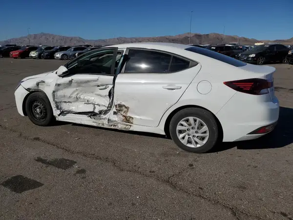 5NPD74LF6KH440413 2019 HYUNDAI ELANTRA - Image 2