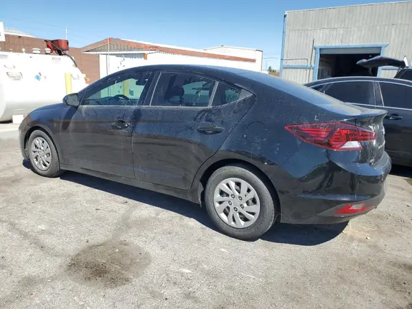 5NPD74LF6KH440654 2019 HYUNDAI ELANTRA - Image 2