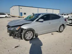 5NPD74LF6KH445398 2019 HYUNDAI ELANTRA