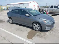 5NPD74LF6KH452660 2019 HYUNDAI ELANTRA